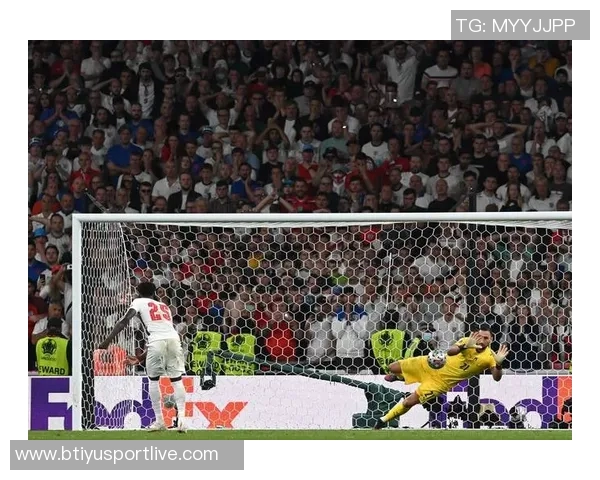 欧冠最佳扑救候选名单揭晓恰基尔凯拉特门将精彩扑救引关注